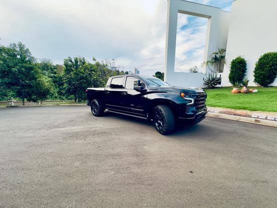 CHEVROLET SILVERADO 5.3 V8 GASOLINA 1500 HIGH COUNTRY 4X4 AUTOMÁTICO